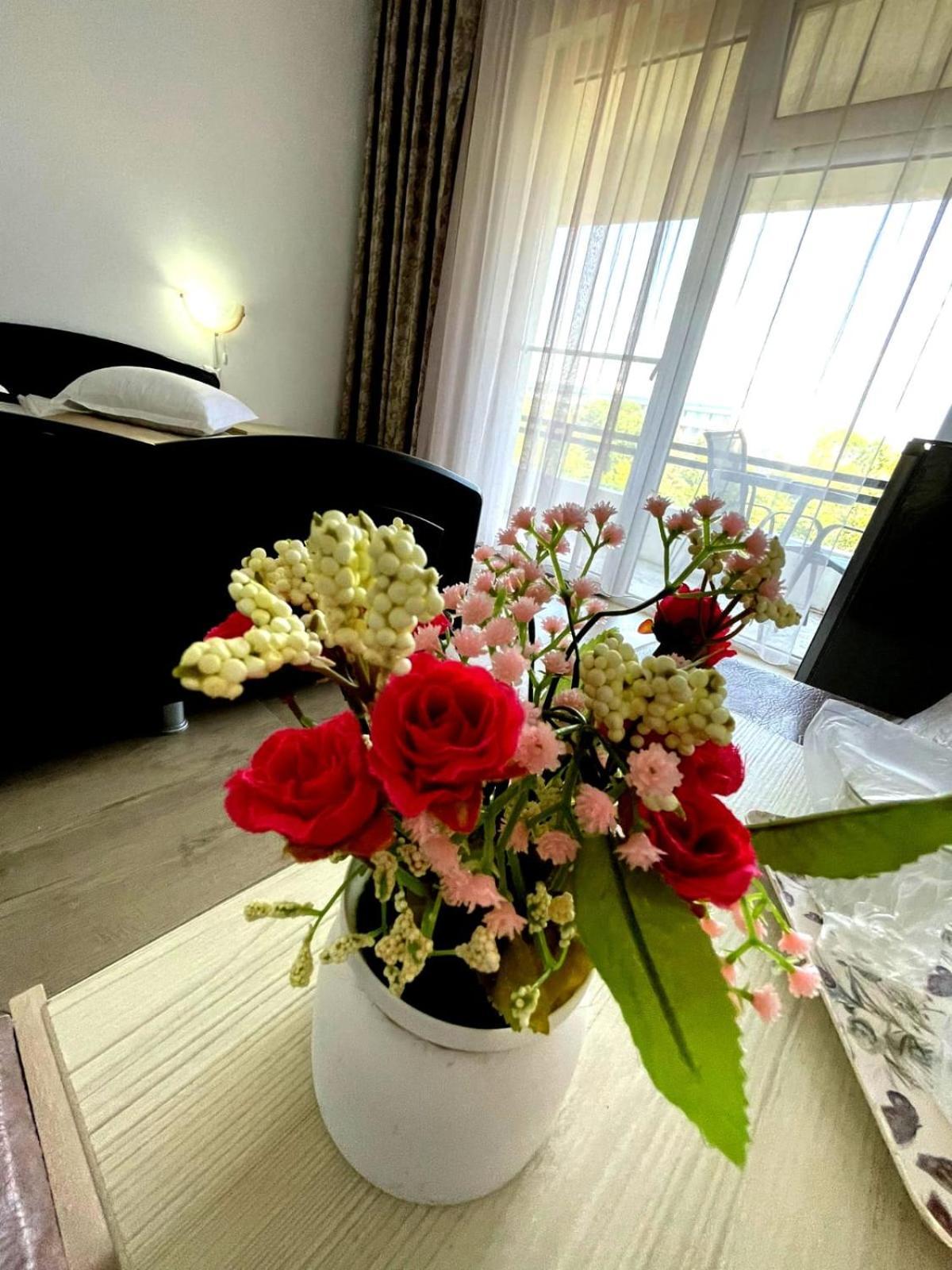 Hotel Iulia Resort Venus Eksteriør bilde